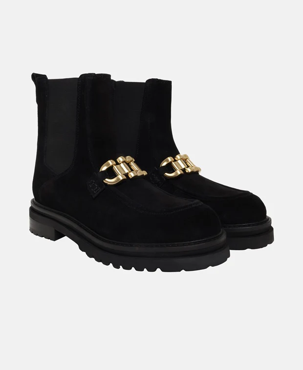 Chelsea Boots