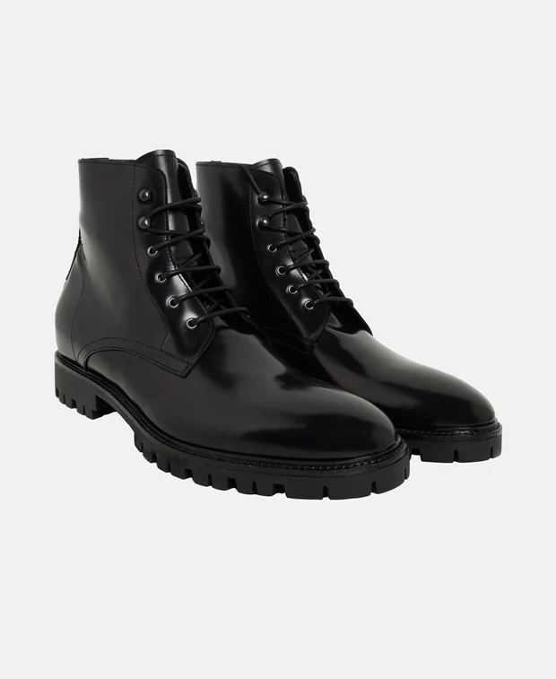 Schnürboots
