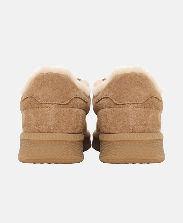 Sneaker - Image 2