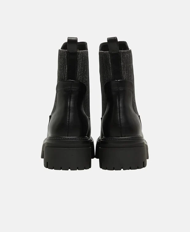 Chelsea Boots - Image 2