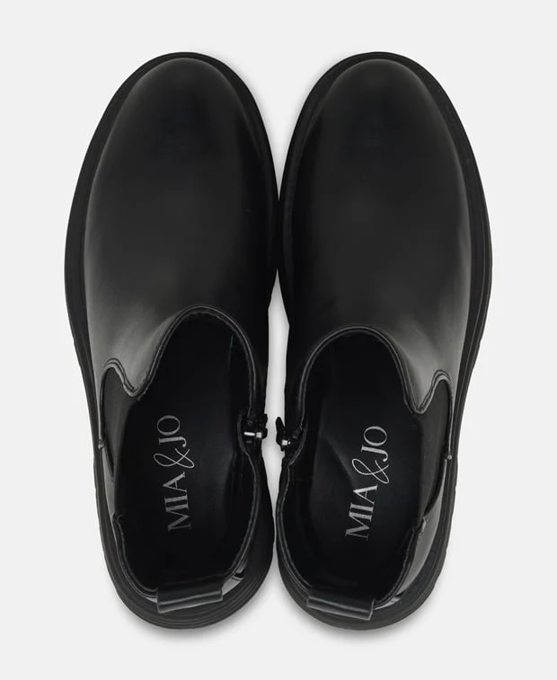 Chelsea Boots - Image 3