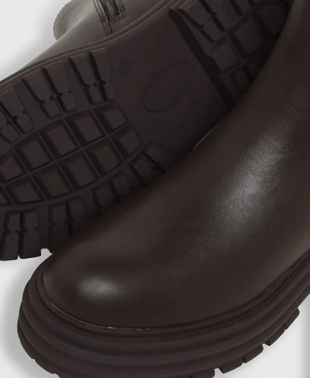 Chelsea Boots - Image 5