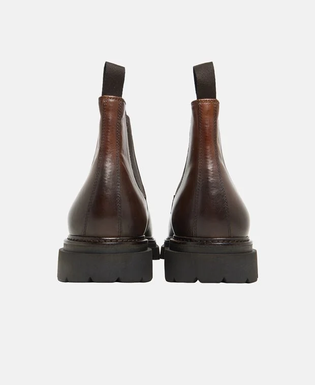 Chelsea Boots - Image 2