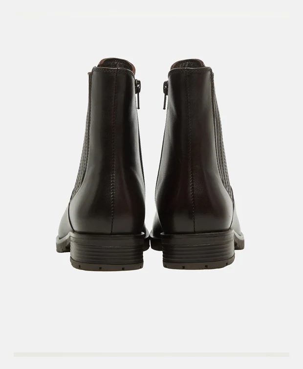 Chelsea Boots - Image 2