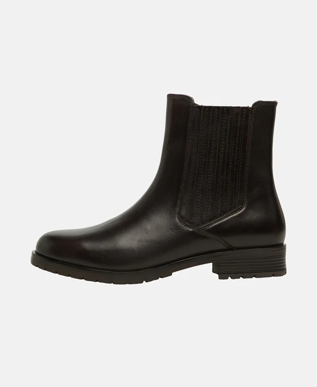 Chelsea Boots - Image 4