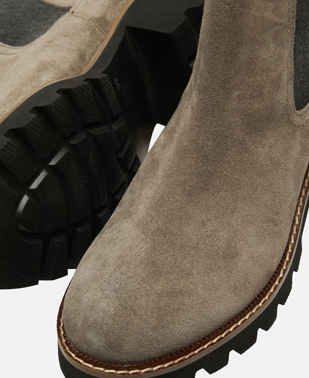 Chelsea Boots - Image 5