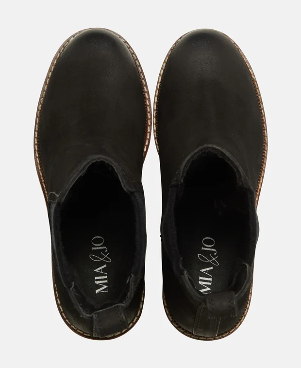 Chelsea Boots - Image 3