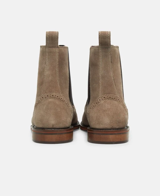 Chelsea Boots - Image 2