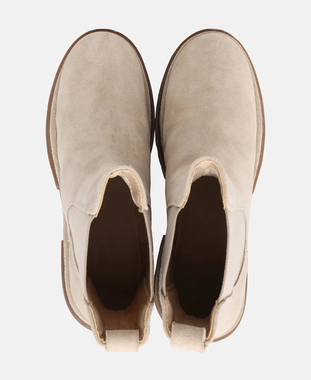 Chelsea Boots - Image 3