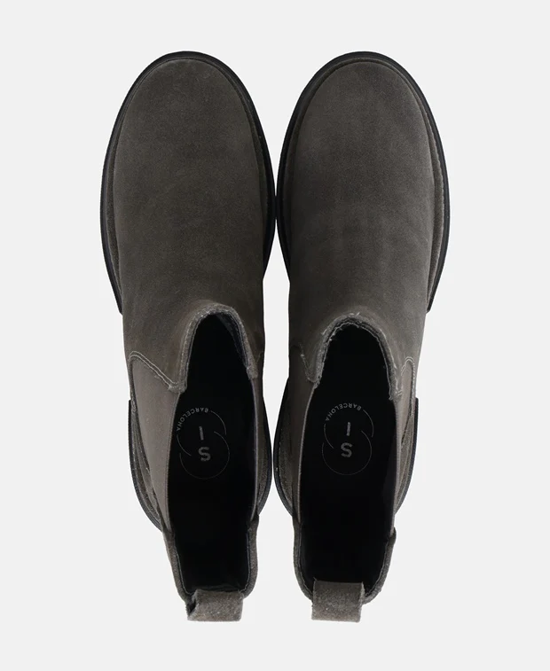Chelsea Boots - Image 3