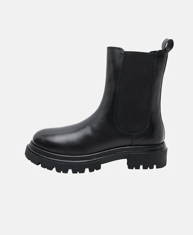 Chelsea Boots - Image 4