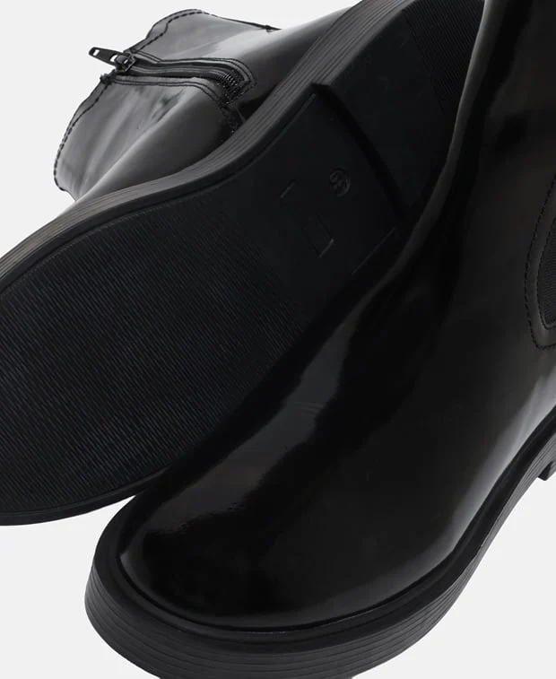 Chelsea Boots - Image 5