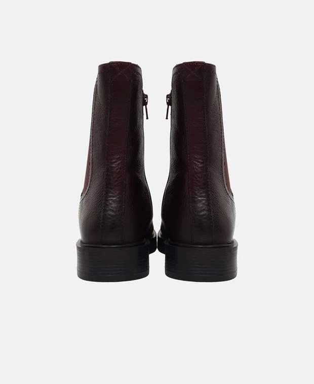 Chelsea Boots - Image 2