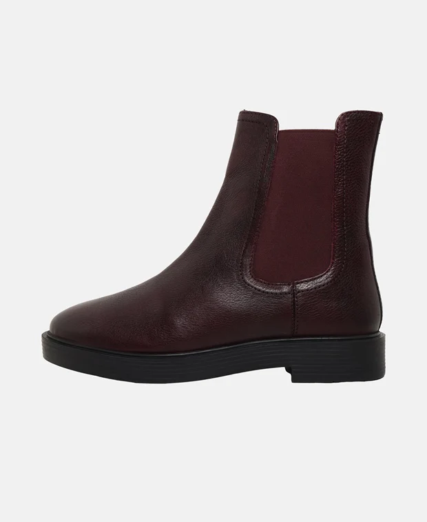 Chelsea Boots - Image 4