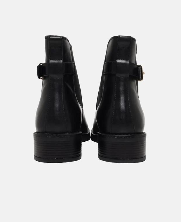 Chelsea Boots - Image 2
