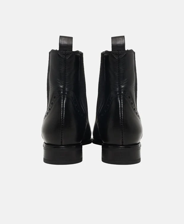 Chelsea Boots - Image 2