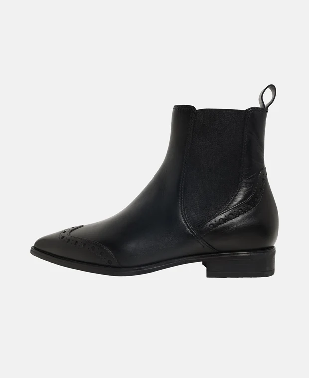 Chelsea Boots - Image 4