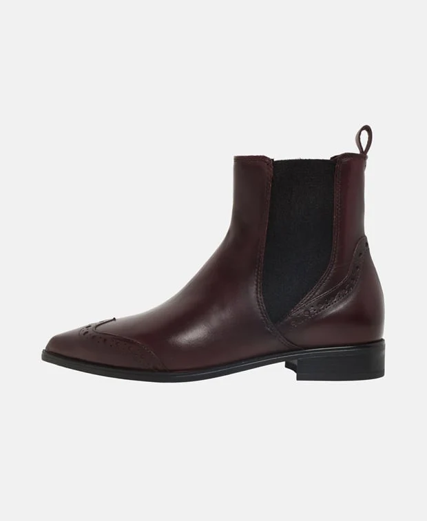 Chelsea Boots - Image 4