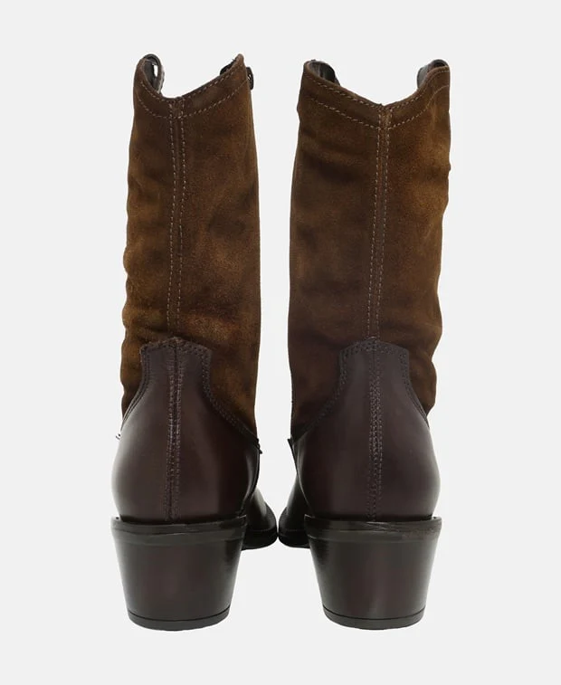 Cowboy Boots - Image 2
