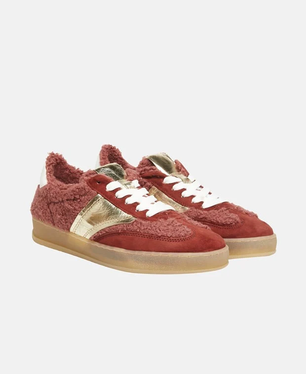 Sneaker