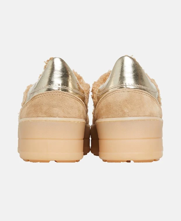 Sneaker - Image 2