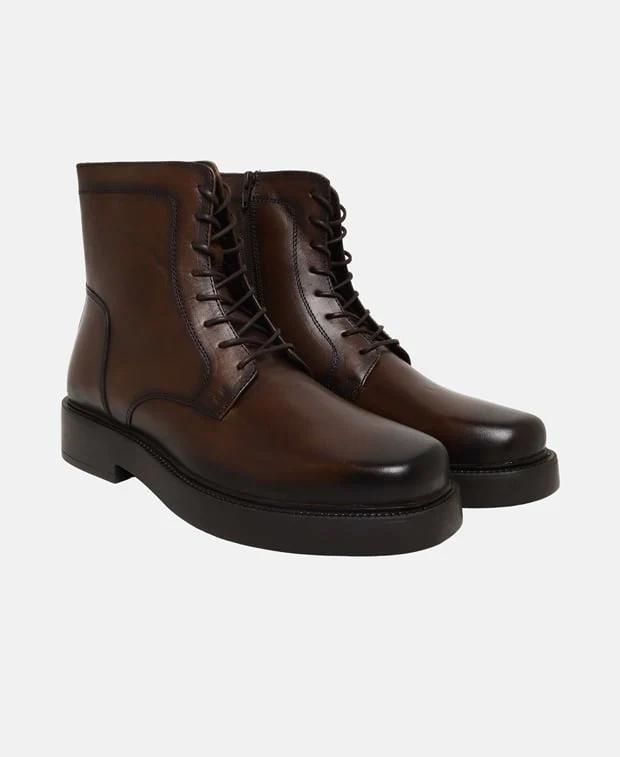 Schnürboots