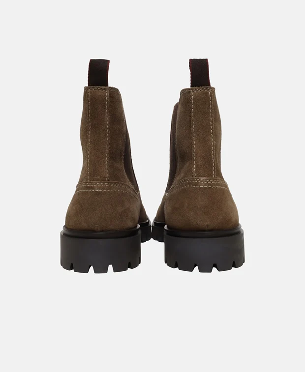 Chelsea Boots - Image 2
