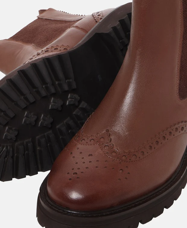 Chelsea Boots - Image 5