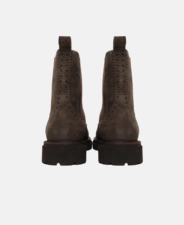 Chelsea Boots - Image 2