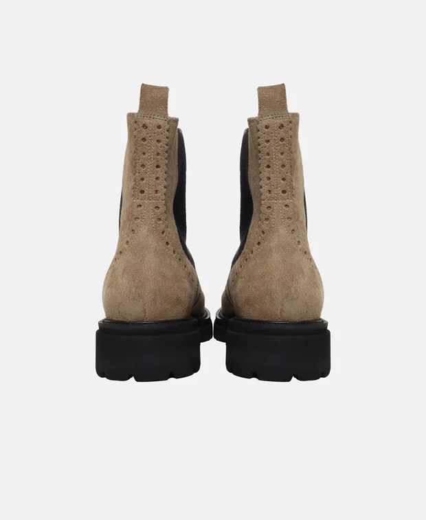 Chelsea Boots - Image 2