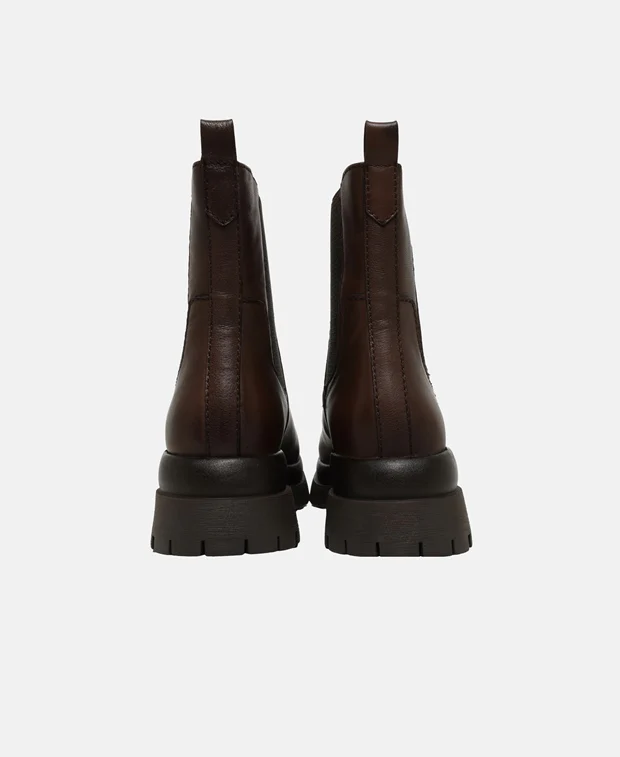Chelsea Boots - Image 2
