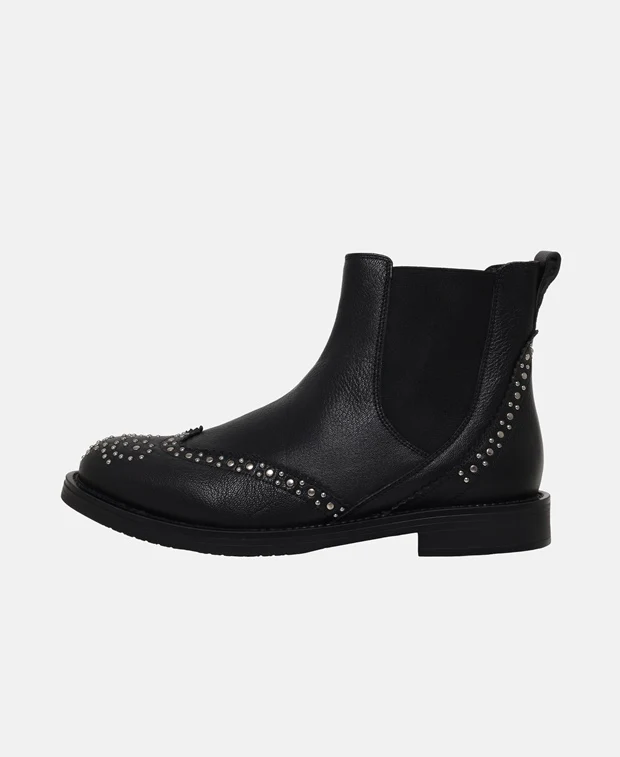 Chelsea Boots - Image 4