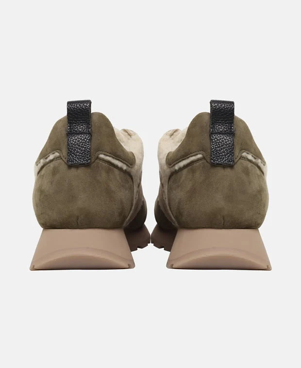 Sneaker - Image 2