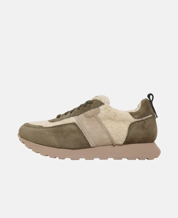 Sneaker - Image 4