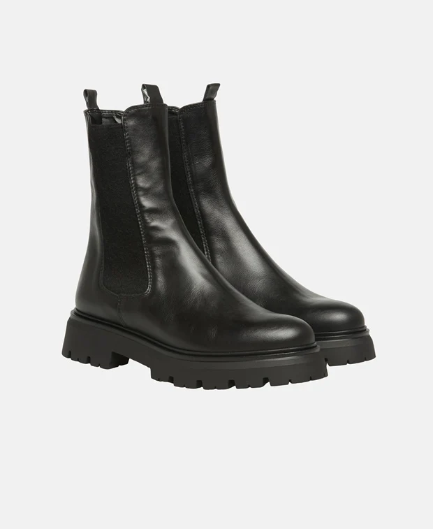 Chelsea Boots