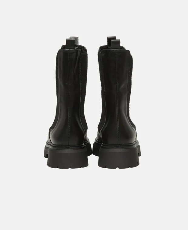 Chelsea Boots - Image 2