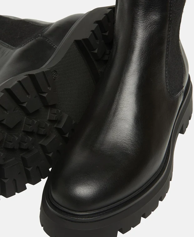 Chelsea Boots - Image 5