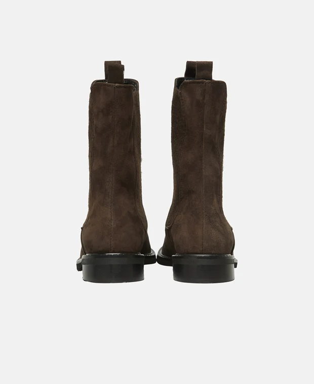 Chelsea Boots - Image 2