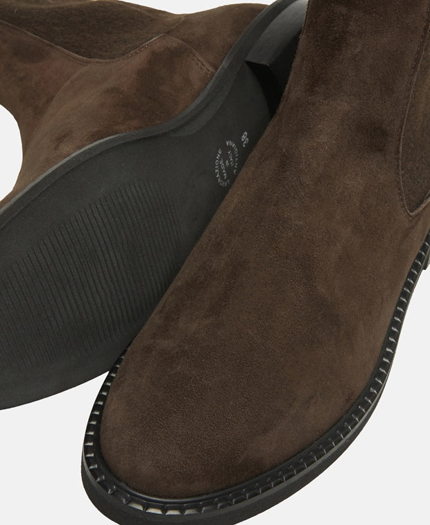 Chelsea Boots - Image 5