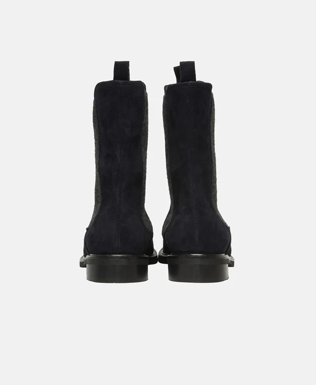 Chelsea Boots - Image 2