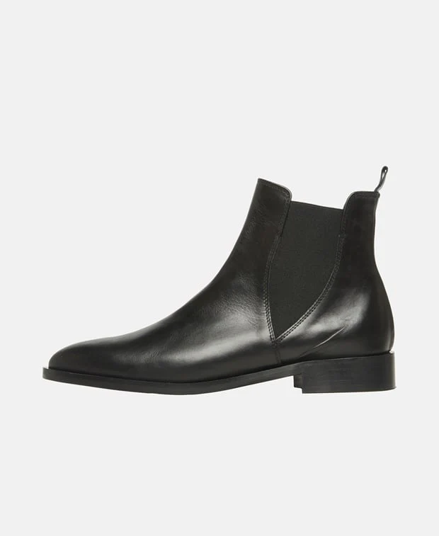 Chelsea Boots - Image 4