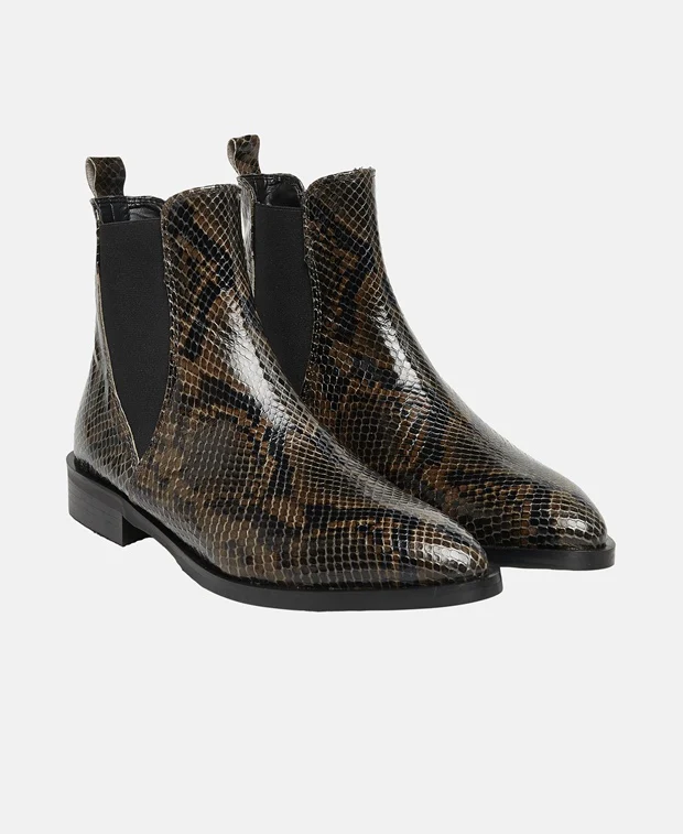 Chelsea Boots