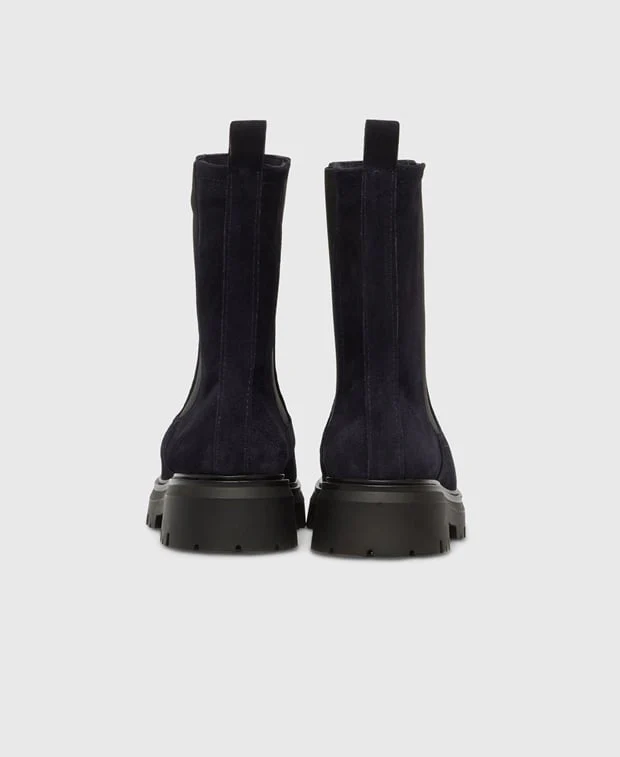 Chelsea Boots - Image 2