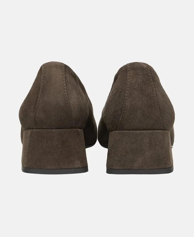 Pumps - Image 2