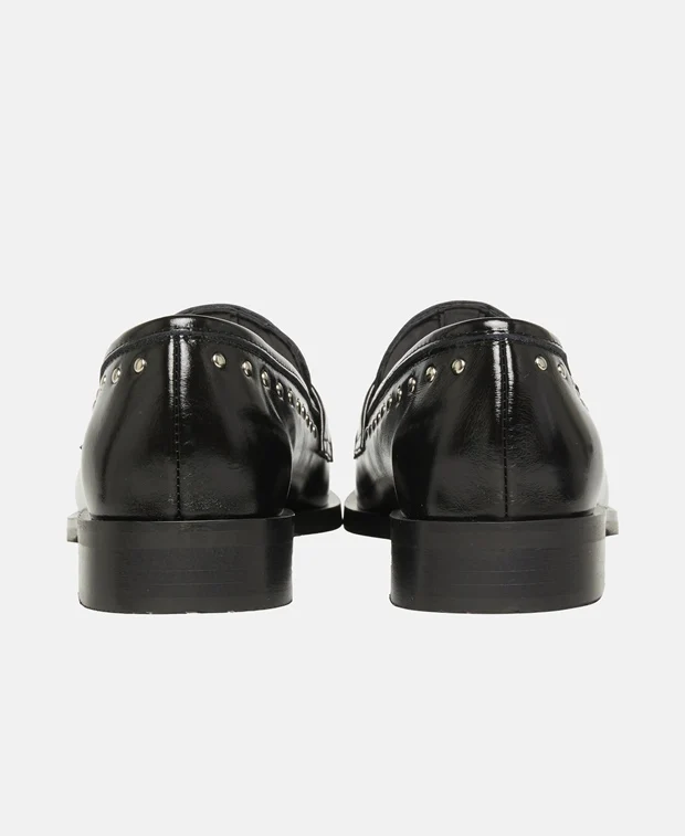 Loafer - Image 2