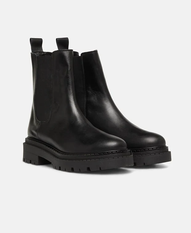 Chelsea Boots