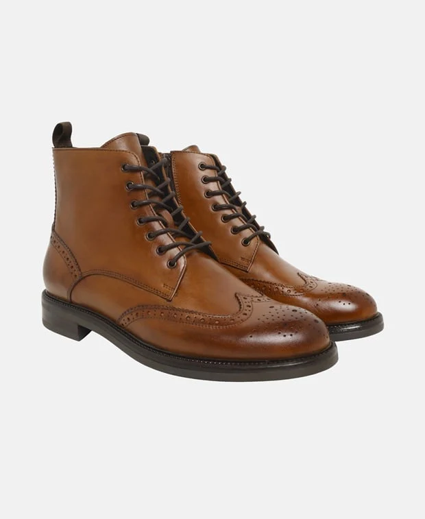 Schnürstiefeletten