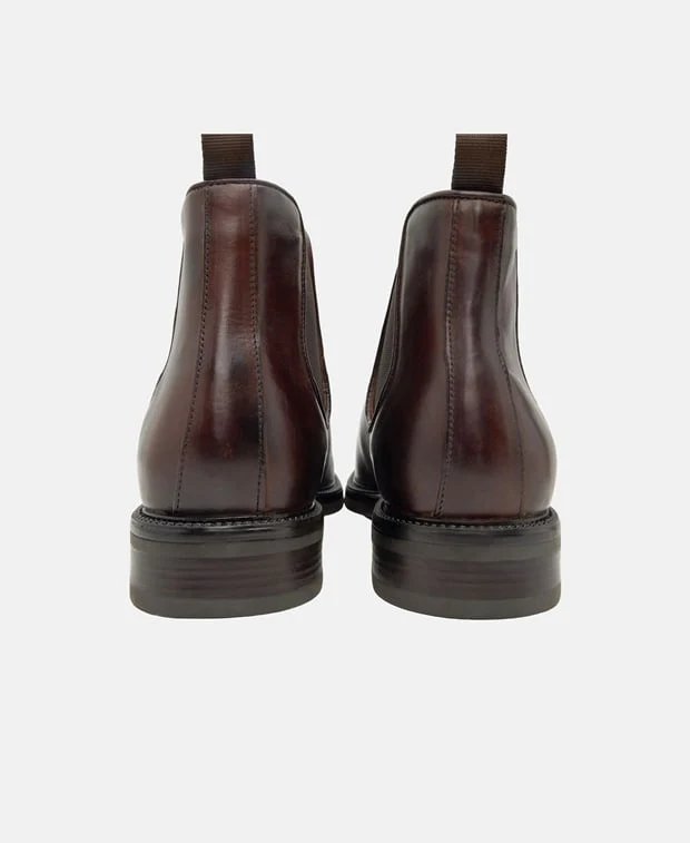 Chelsea Boots - Image 2