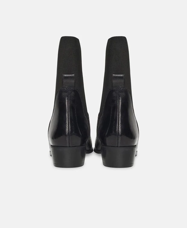 Chelsea Boots - Image 2