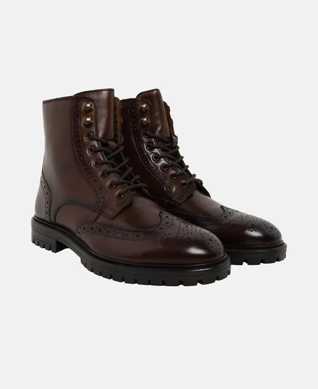 Schnürstiefeletten